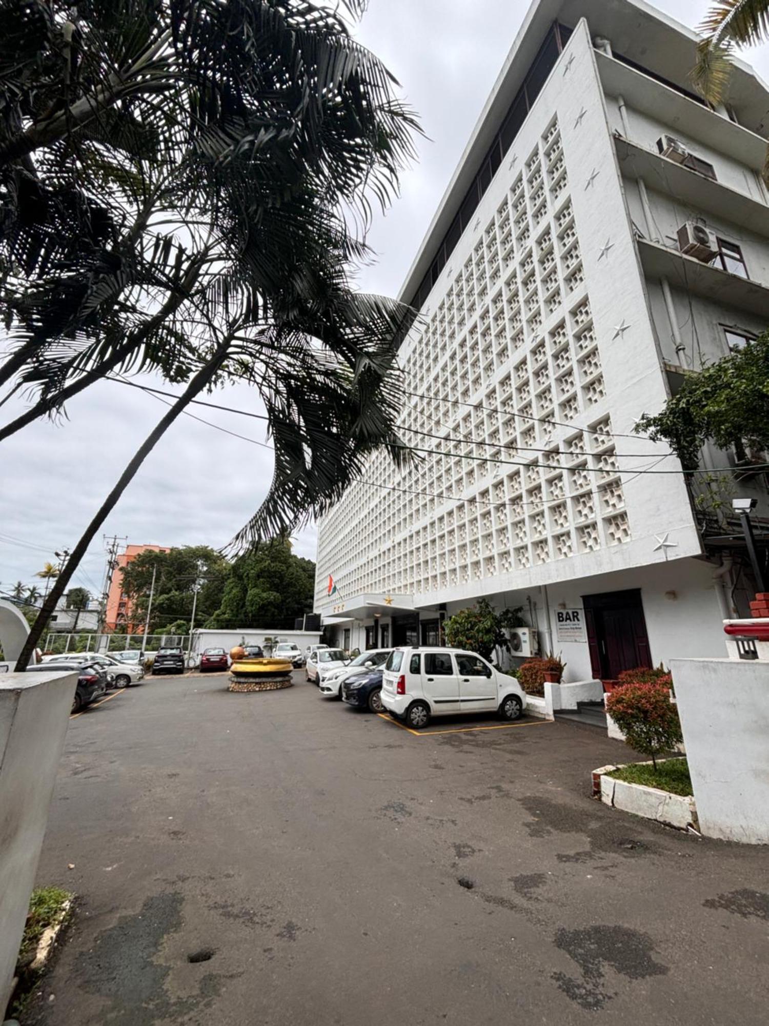 Maharani Hotel Kozhikode Zewnętrze zdjęcie
